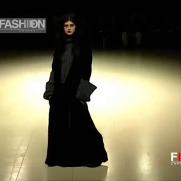 Vintage Yohji Yamamoto 98/99 Runway Ribbed Knitted Extra OverSized Cuff Sweater - Picture 14 of 16